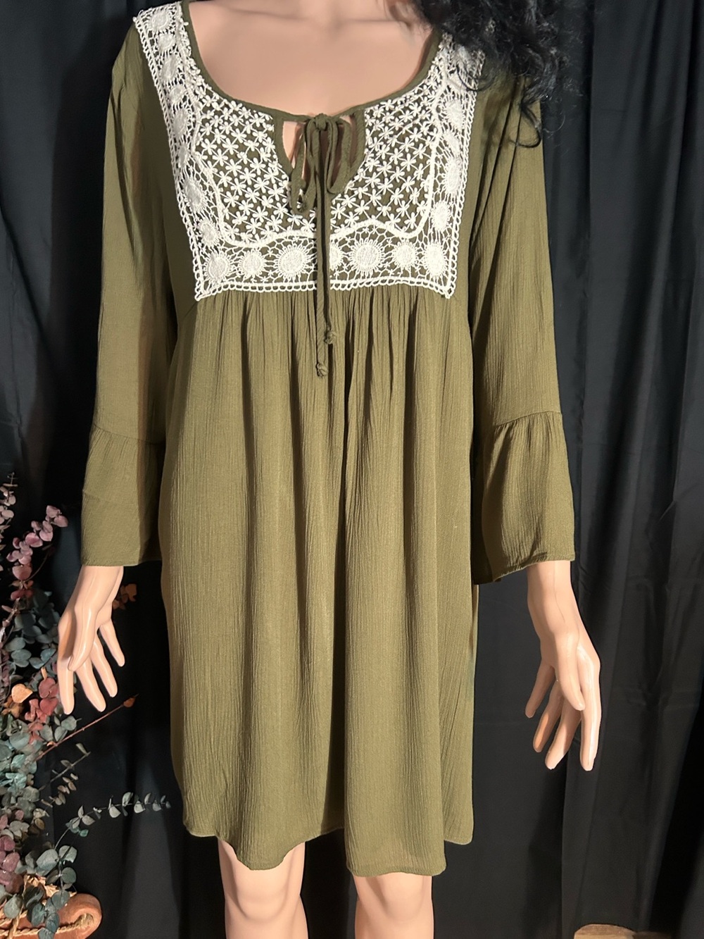 NWT NAÏF OLIVE PEASANT DRESS M